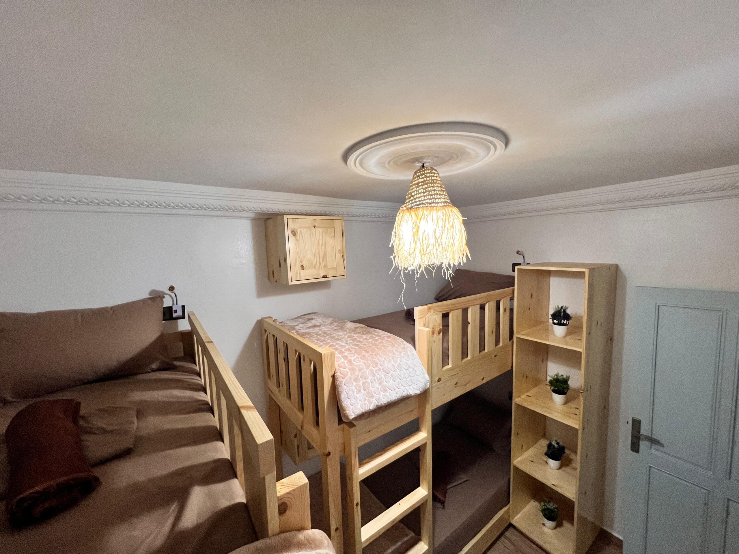 Shared Dorm — Tawja Surf House